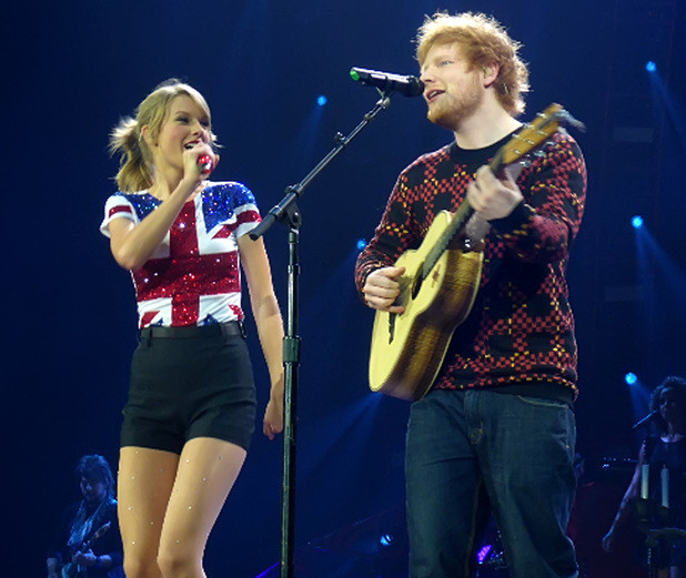 Taylor Swift cùng tri kỉ Ed Sheeran lập kỷ lục Guinness