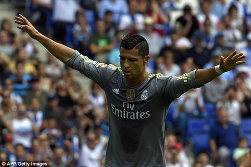 Cận cảnh Ronaldo đá như “lên đồng”, Real Madrid đè bẹp Espanyol 6-0