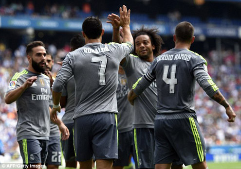 Cận cảnh Ronaldo đá như “lên đồng”, Real Madrid đè bẹp Espanyol 6-0