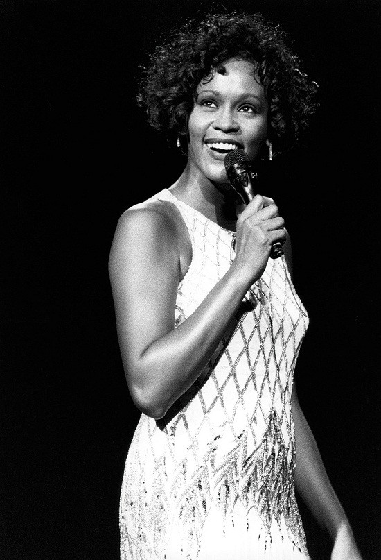 Cố danh Whitney Houston sẽ xuất hiện trên sân khấu đặc biệt vào năm 2016