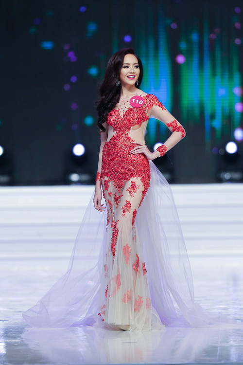 Lộ diện 45 thí sinh vào Chung kết Hoa hậu hoàn vũ 2015