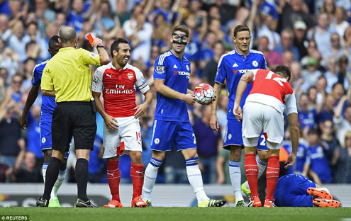 Cận cảnh Arsenal tan xác pháo trước Chelsea