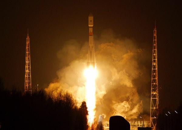 Nga: Tên lửa đẩy Rokot phóng 3 vệ tinh quân sự vào quỹ đạo