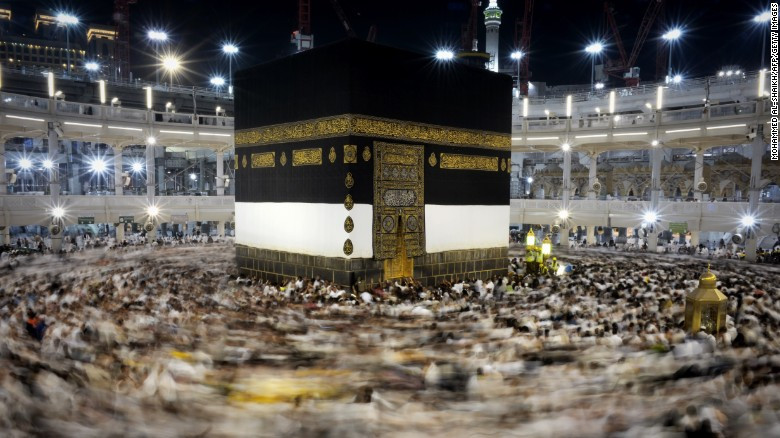 Nguy cơ tiềm ẩn từ lễ hành hương về Thánh địa Mecca