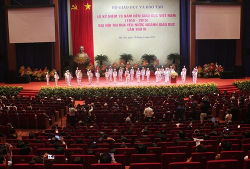 Tự hào 70 năm nền Giáo dục Việt Nam 