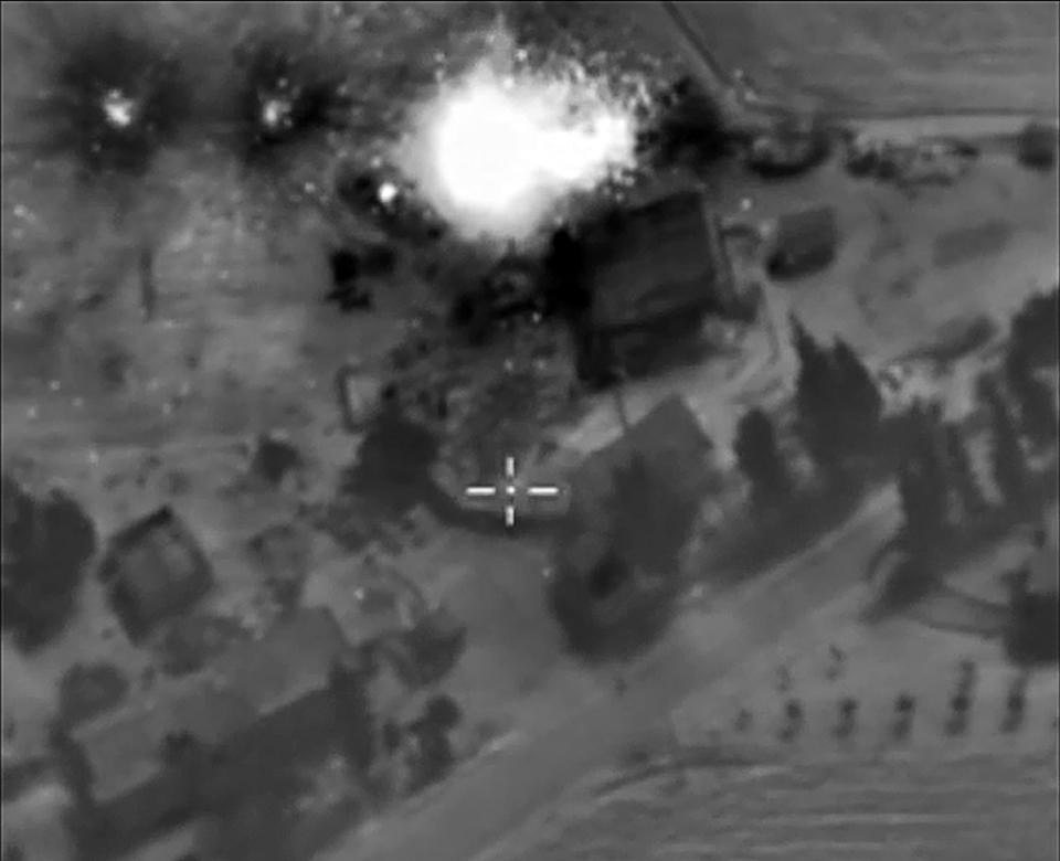 Phản lực Nga không kích thêm 5 mục tiêu của IS