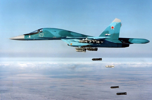 Máy bay Nga liên tục không kích cơ sở quan trọng của IS ở Syria