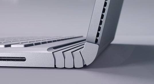 Microsoft tung laptop đầu tiên, nhanh gấp 2 lần MacBook Pro