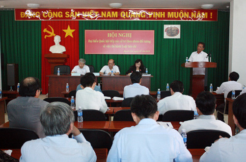 Đại biểu Quốc hội tỉnh Kiên Giang tiếp xúc cử tri về Luật Báo chí 