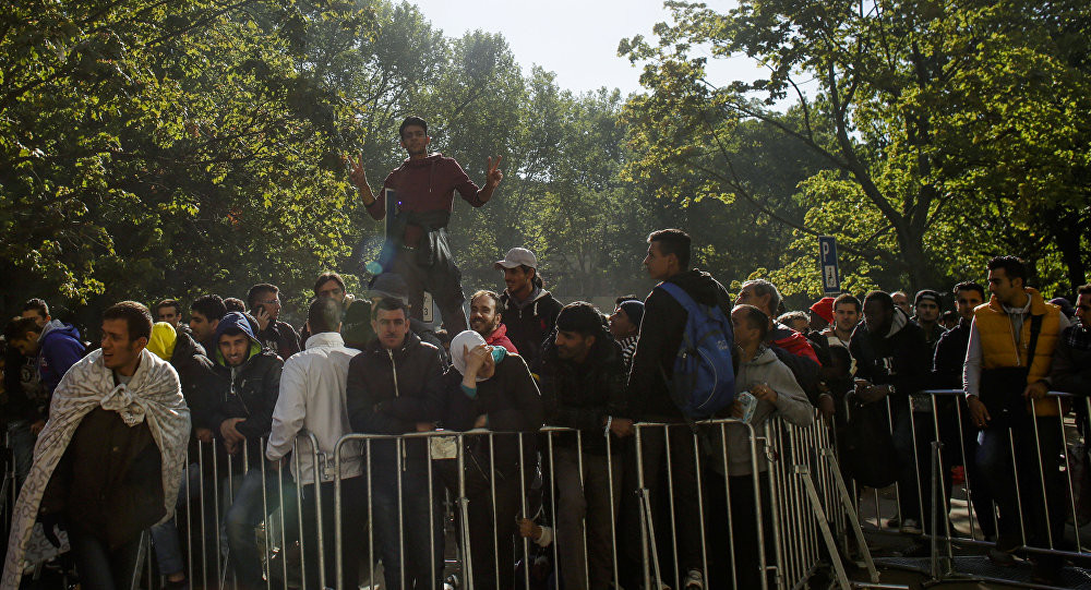 Tin nóng: EU rò rỉ kế hoạch trục xuất 400.000 người tị nạn