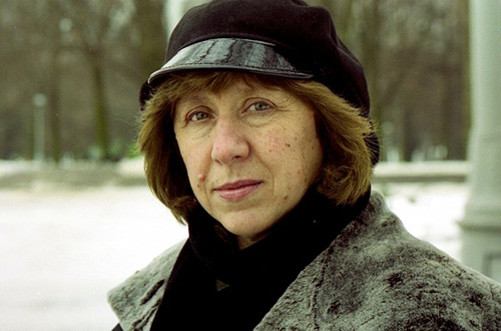 Giải Nobel Văn học 2015 được trao cho nữ nhà văn Belarus 