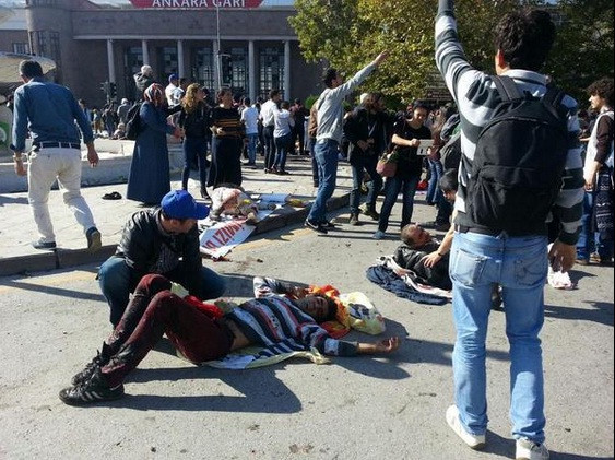 Tin nóng: Thổ Nhĩ Kỳ rung chuyển vì nổ bom kép 