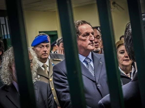 Italy: 3 quan chức bị bắt và hàng chục cộng sự bị điều tra vì cáo buộc tham nhũng