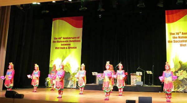 Quảng bá văn hóa, du lịch Việt Nam tới nhân dân Hy Lạp