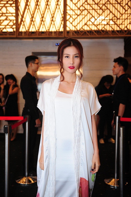 Sơn Tùng M-TP khuấy đảo thảm đỏ ngày thứ ba Vietnam Internationa Fashion Week 2015