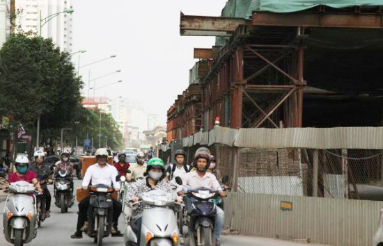 Hà Nội: Nhiều đơn vị thi công thiếu trách nhiệm gây ùn tắc giao thông
