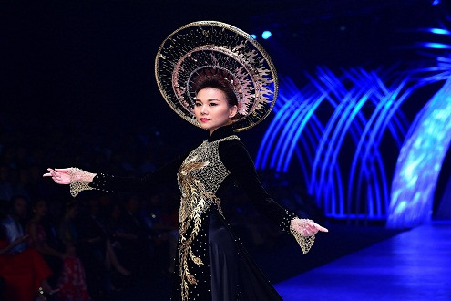 5 dấu ấn khó quên của Vietnam International Fashion Week 2015