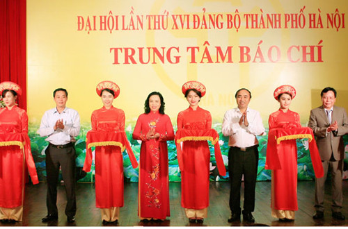 Khai trương Trung tâm báo chí phục vụ Đại hội đại biểu Đảng bộ TP. Hà Nội