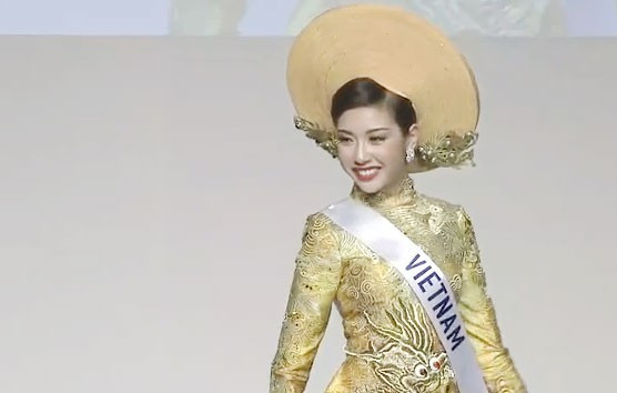 Tin tức giải trí 5/11: Thúy Vân bất ngờ lọt top 10 Hoa hậu quốc tế 2015