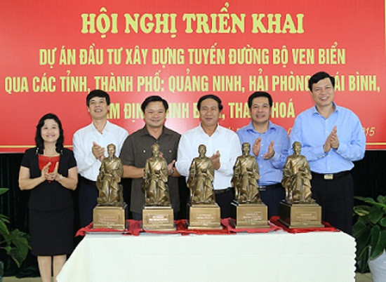 Hội nghị triển khai dự án đầu tư xây dựng tuyến đường ven biển từ Quảng Ninh đến Thanh Hóa