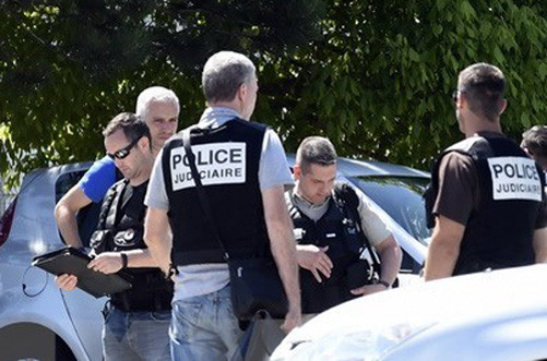 Pháp: Bắt giữ đối tượng âm mưu tấn công căn cứ hải quân ở Toulon