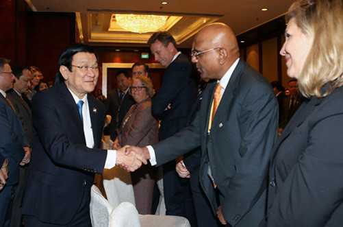 Chủ tịch nước Trương Tấn Sang tọa đàm với doanh nghiệp Hoa Kỳ
