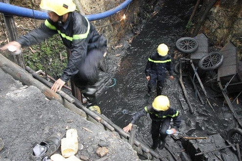 Nguyên nhân ban đầu vụ sập mỏ than khiến 3 người thương vong