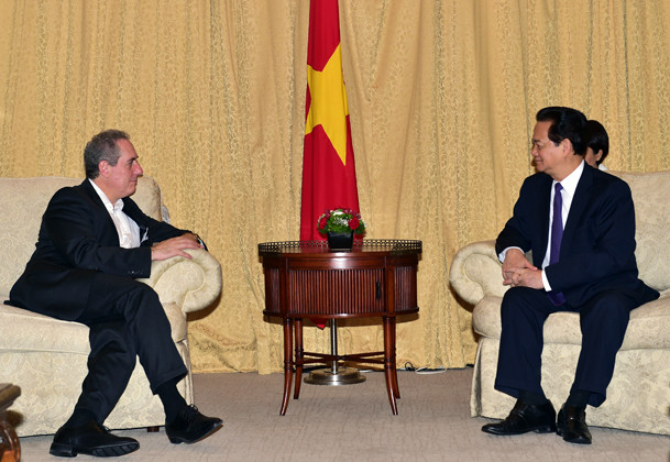 Tin tức thời sự ngày 21/11: Thủ tướng Nguyễn Tấn Dũng tiếp Đại diện Thương mại Hoa Kỳ