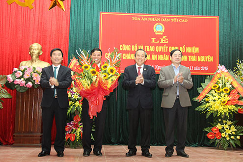 Công bố quyết định bổ nhiệm Chánh án TAND tỉnh Thái Nguyên