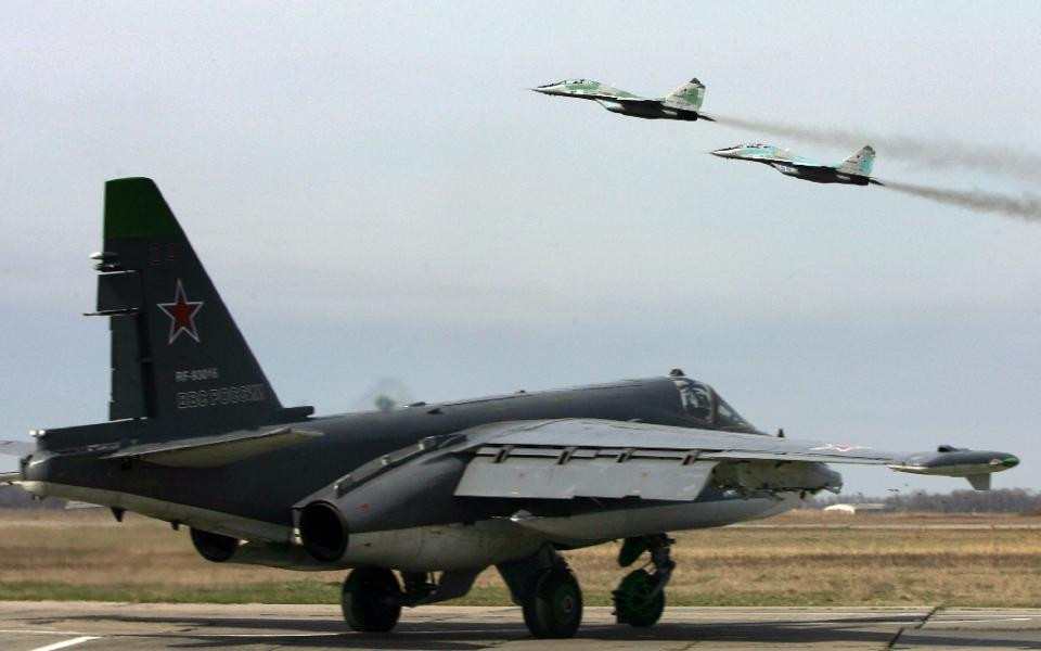 Sau vụ Su-24 bị bắn hạ, máy bay Nga lại “dính” cáo buộc “bay lạc”