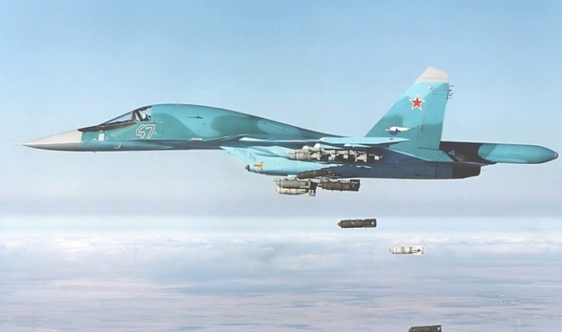 Sau vụ Su-24: “Mãnh thú mỏ vịt” Su-34 Nga mang tên lửa lần đầu xuất kích tại Syria 