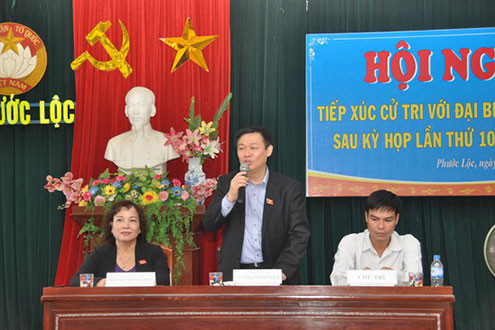 Trưởng ban Kinh tế Trung ương tiếp xúc cử tri Bình Định