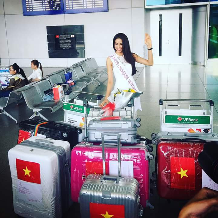 Hoa hậu Phạm Hương lên đường dự Hoa hậu Hoàn vũ Thế giới 2015