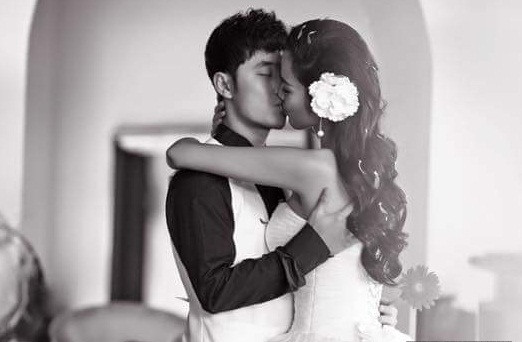 Ưng Hoàng Phúc và Kim Cương hôn nhau ngọt ngào trong loạt ảnh cưới