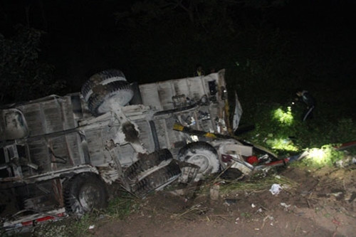 Tai nạn nghiêm trọng trên cao tốc Cầu Giẽ - Pháp Vân, 2 người tử vong
