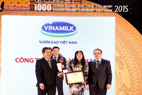 Vinamilk vươn lên vị trí số 1 Top 10 DN tư nhân lớn nhất Việt Nam năm 2015