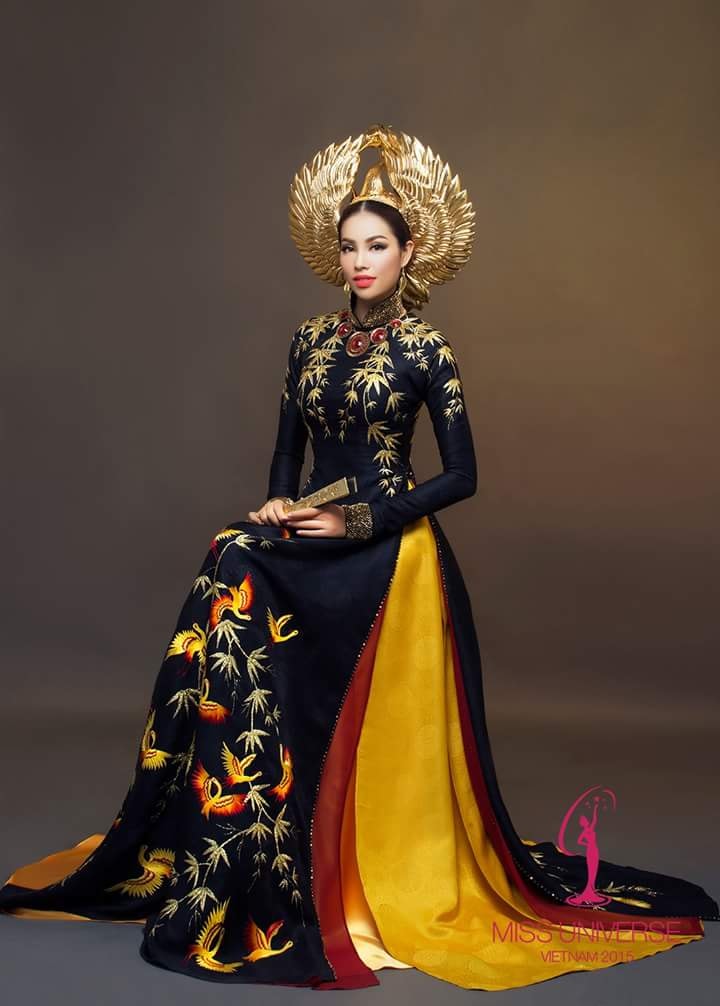 Chiêm ngưỡng những bộ trang phục truyền thống cầu kỳ tại Miss Universe 2015