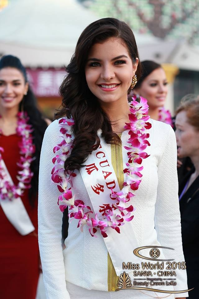 Lan Khuê lọt top 10 bình chọn của Miss World 2015