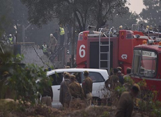 Ấn Độ: Máy bay an ninh rơi, 10 người thiệt mạng