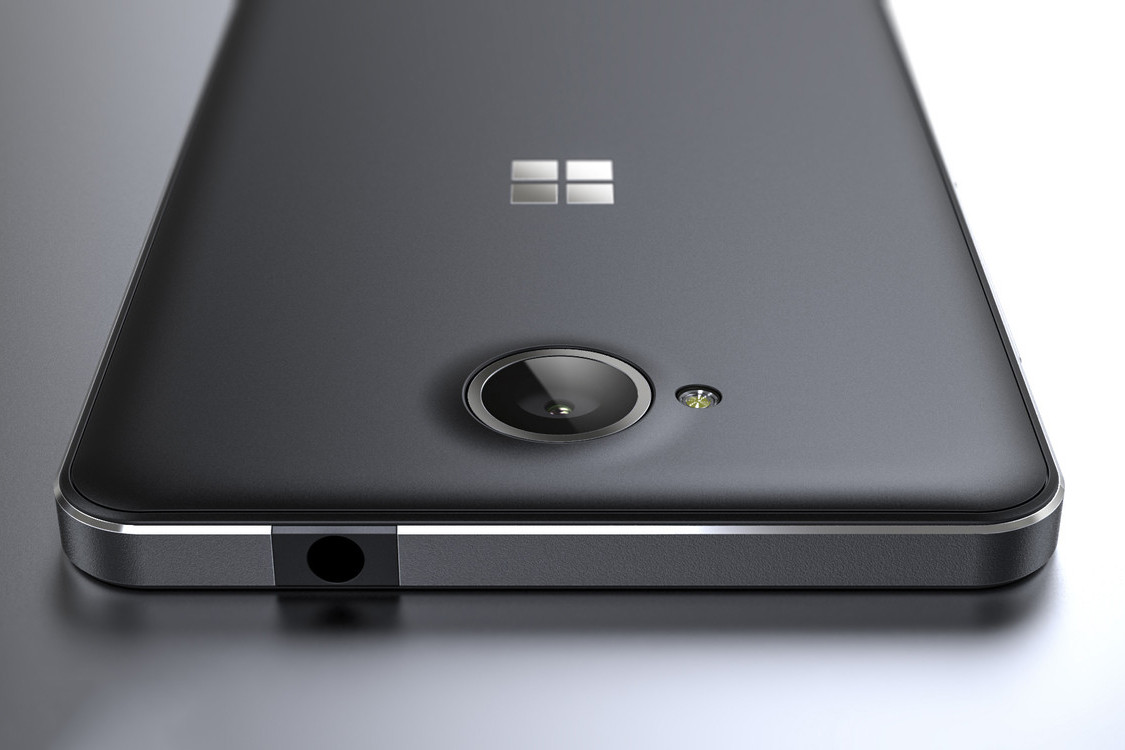Chiếc smartphone tầm trung Lumia 650 sẽ có thiết kế cao cấp
