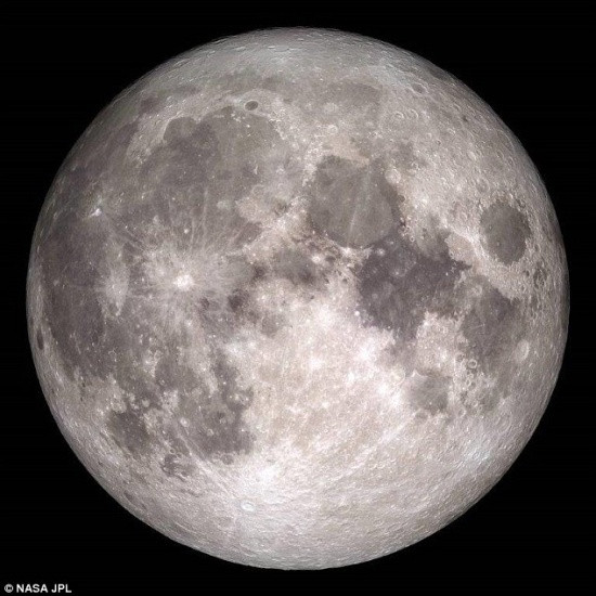 Tối nay, siêu trăng xuất hiện đúng đêm Giáng sinh sau 38 năm