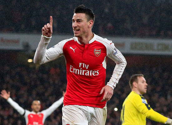 Kết quả Ngoại hạng Anh: M.U biết thắng; Arsenal giữ ngôi đầu