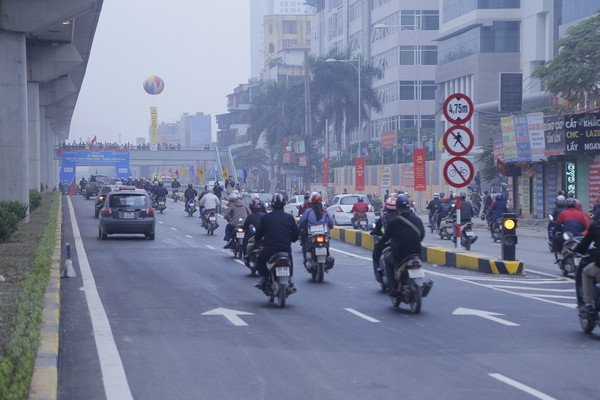 Chính thức thông xe 2 hầm chui lớn nhất Hà Nội
