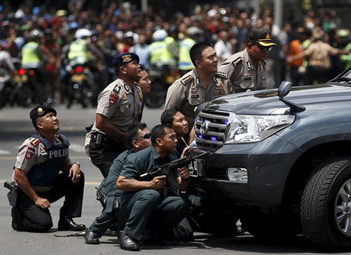 Đánh bom liên hoàn ở Jakarta, ít nhất 7 người thiệt mạng 