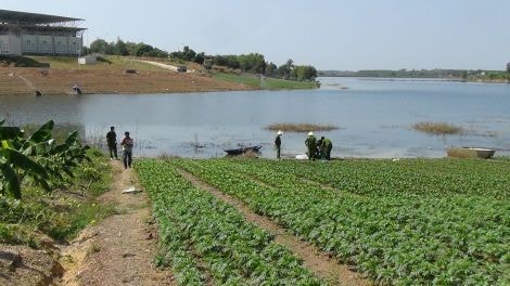 Vụ án mạng tại hồ Suối Cam: Buộc đá, dìm xác xuống nước để hóa rồng?