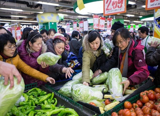 Tin tức thế giới 24 giờ: Người dân Trung Quốc “quét” sạch siêu thị trong đợt rét kỷ lục