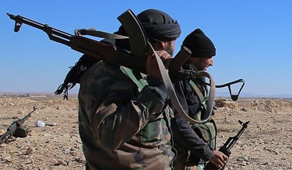 Chiến đấu cơ Nga yểm trợ quân đội Syria tái chiếm Sheikh Maskin