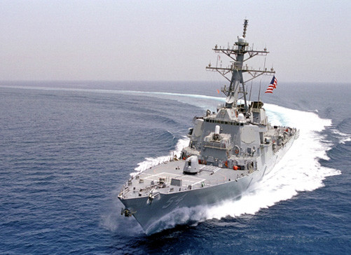 Tàu chiến Mỹ tiến gần đảo Tri Tôn mà Trung Quốc chiếm đóng trái phép