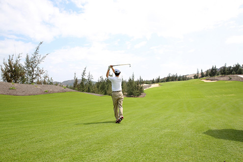 Khai trương sân golf hàng đầu châu Á FLC Quy Nhơn Golf Links
