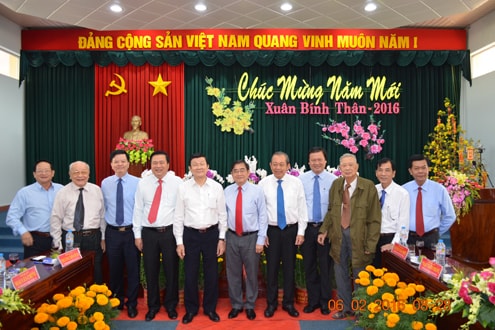 Chủ tịch nước Trương Tấn Sang, Chánh án TANDTC Trương Hòa Bình chúc Tết Đảng bộ và nhân dân tỉnh Long An